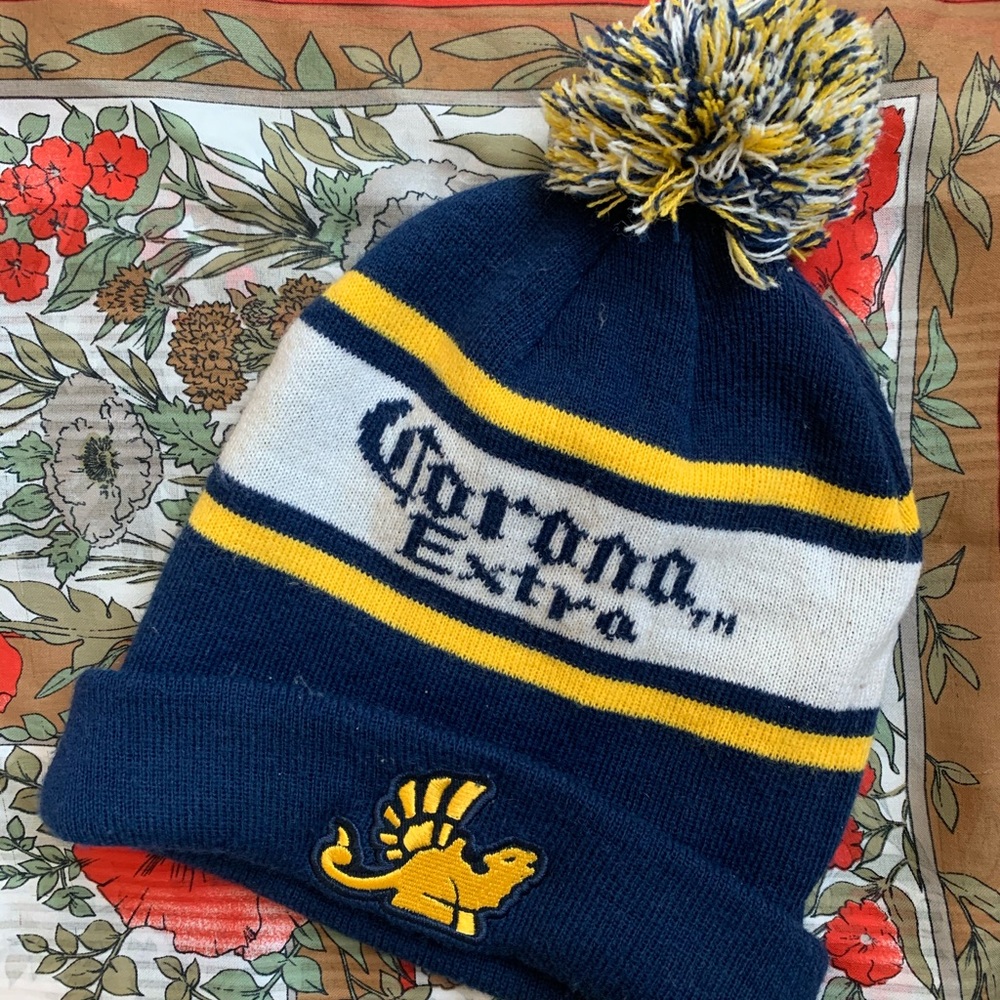 🍻 Corona Extra Beanie 🍻
